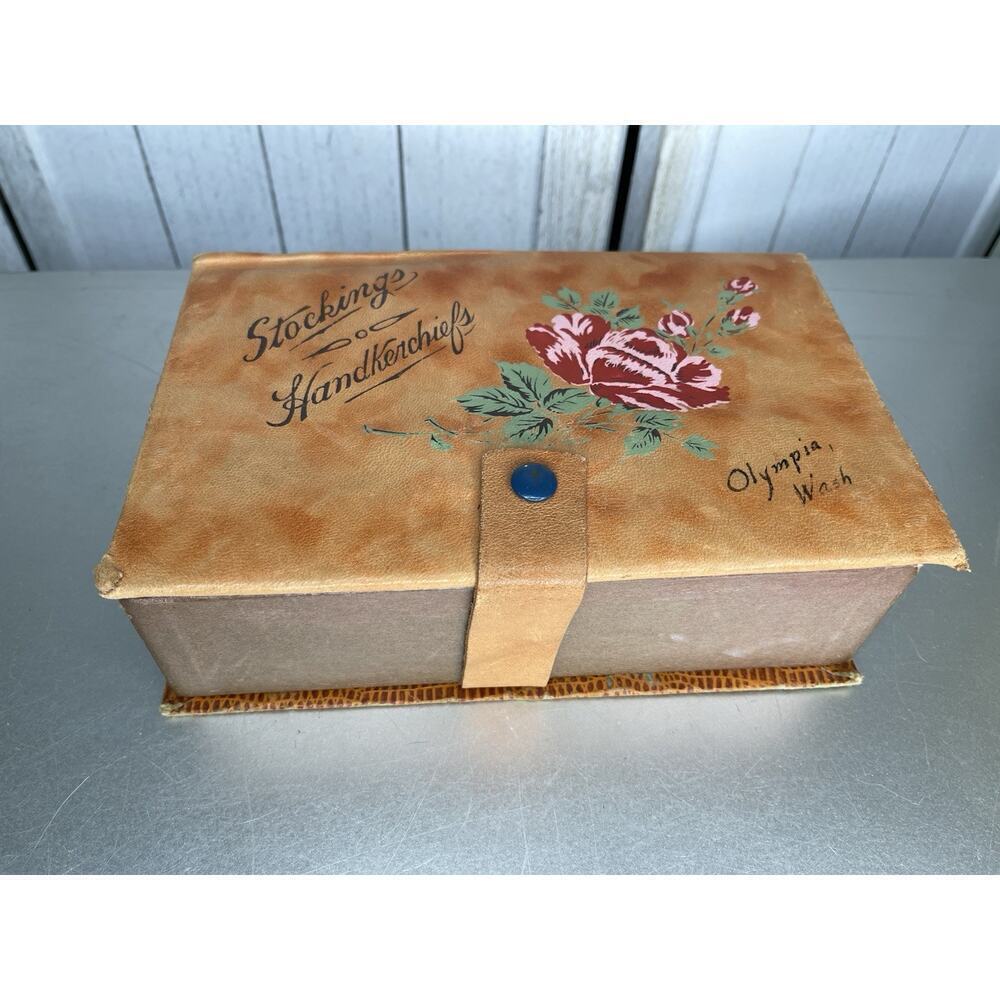 VINTAGE Souvenir Stockings & Handkerchiefs Box Hand Painted Olympia WA